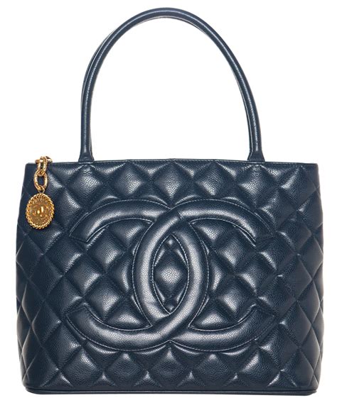 vintage chanel classic medallion caviar skin tote bag|The Best Vintage Chanel Bags to Collect Now .